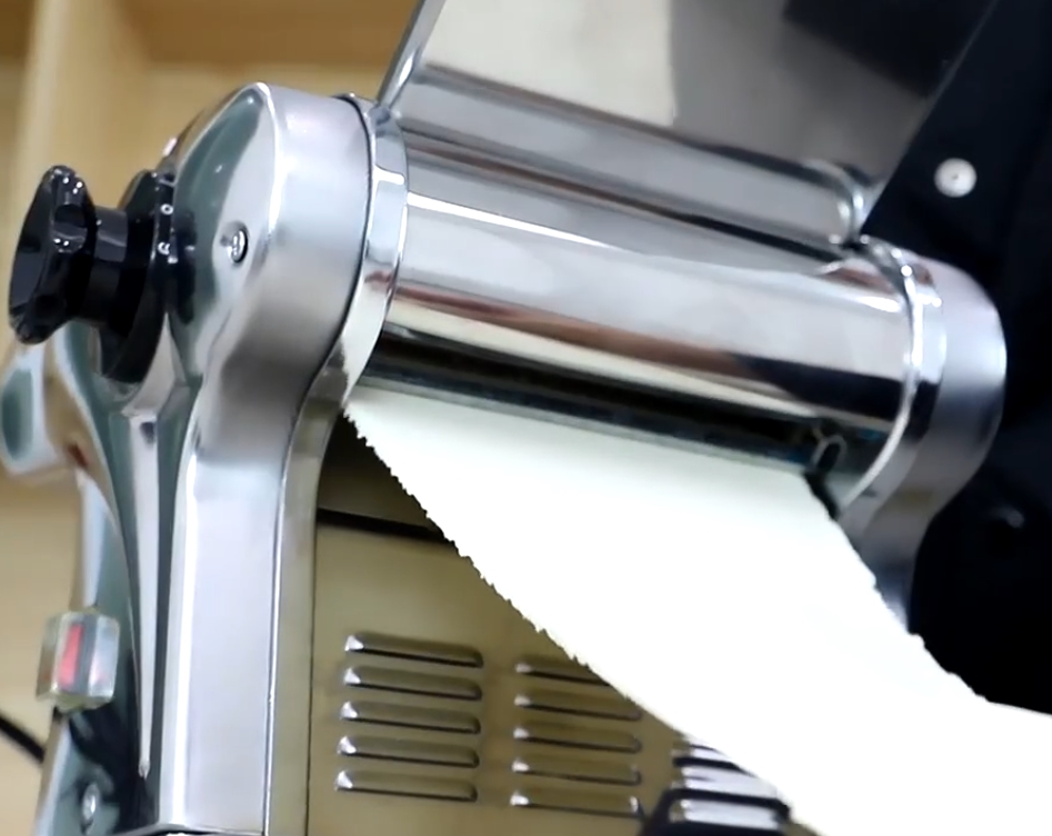 Тестораскатка-лапшерезка Hopert PRO JDC-8 Lux — купить в Тестораскатки-лапшерезки Hopert